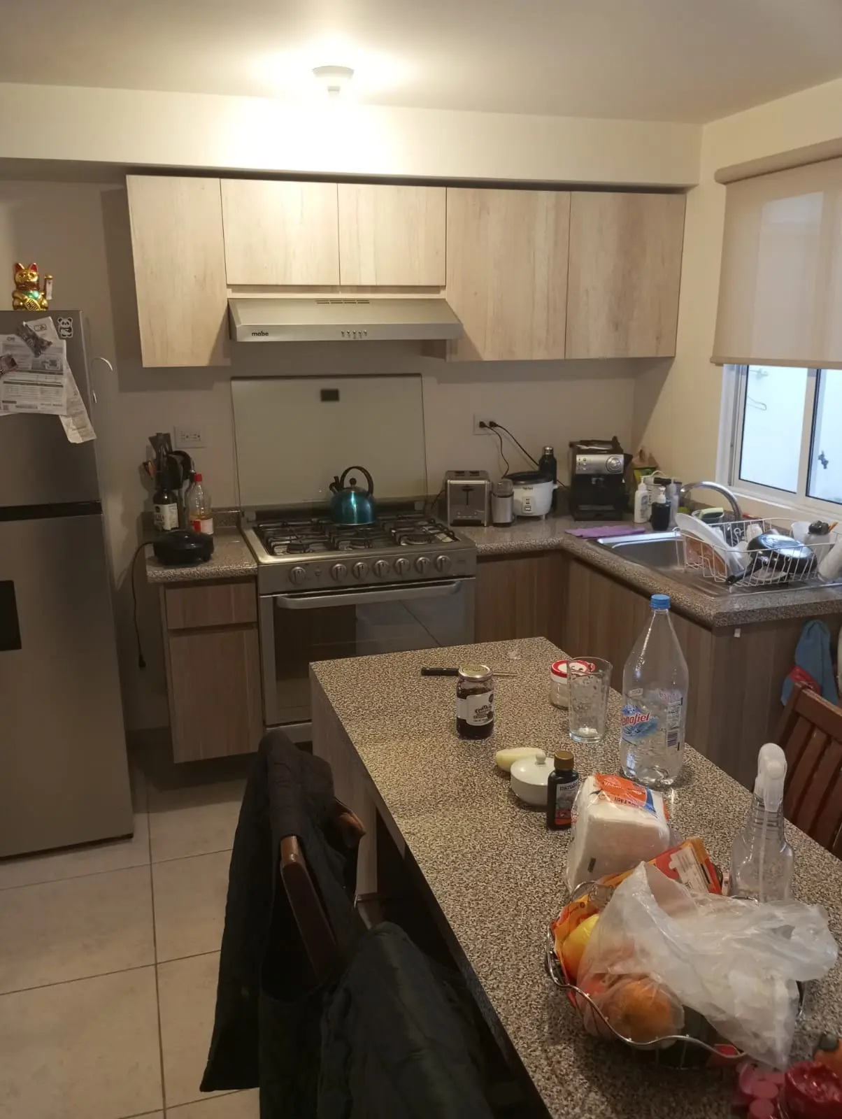 Cocina equipada con barra casa en venta Tres Cantos Cuautlancingo