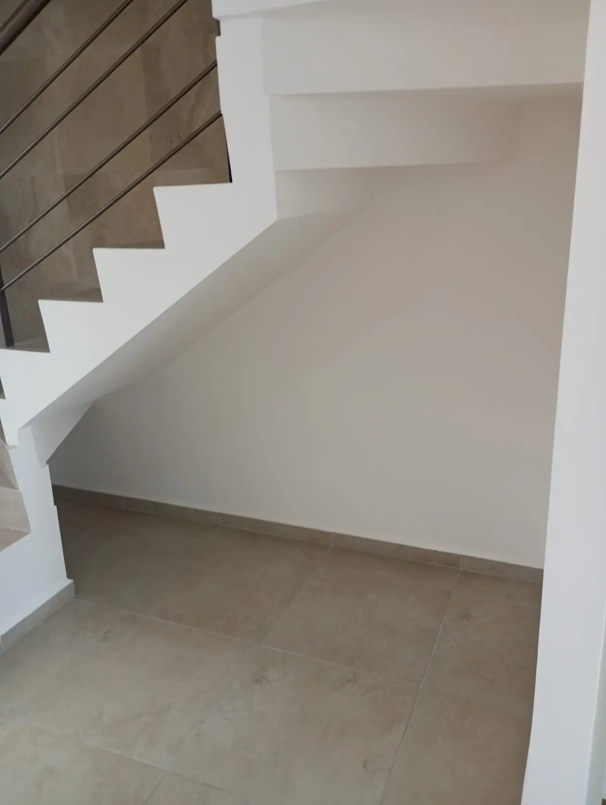 Medio baño planta baja acabados